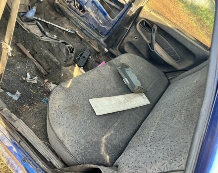 ВАЗ 2115 Самара 2008 у Кам'янське (Дніпродзержинськ) на Automoto.ua Синій ВАЗ 2115 Самара, об'ємом двигуна 2 л та пробігом 2 тис. км за 597 $, фото 6 на Automoto.ua