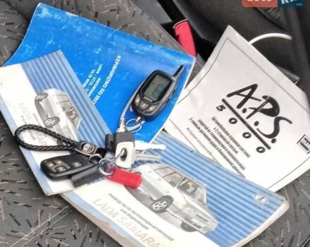 Синий ВАЗ 2115 Самара, объемом двигателя 1.6 л и пробегом 210 тыс. км за 1800 $, фото 3 на Automoto.ua