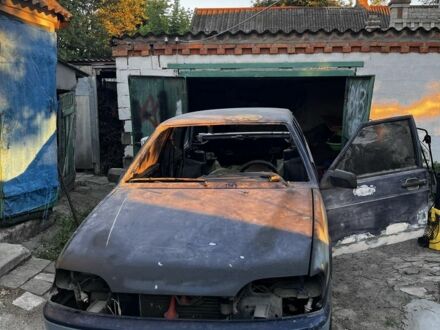 Синий ВАЗ 2115 Самара, объемом двигателя 1.5 л и пробегом 173 тыс. км за 1300 $, фото 1 на Automoto.ua