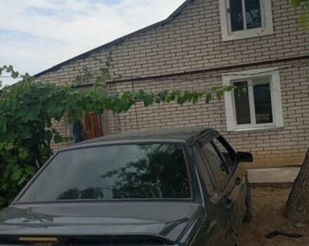 Зеленый ВАЗ 2115 Самара, объемом двигателя 0 л и пробегом 190 тыс. км за 2000 $, фото 3 на Automoto.ua