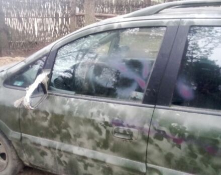 Зеленый ВАЗ 2115 Самара, объемом двигателя 2 л и пробегом 20 тыс. км за 709 $, фото 5 на Automoto.ua