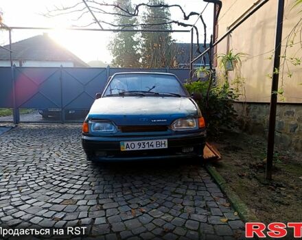 Зеленый ВАЗ 2115 Самара, объемом двигателя 1.5 л и пробегом 200 тыс. км за 600 $, фото 1 на Automoto.ua