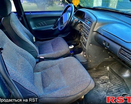 Зеленый ВАЗ 2115 Самара, объемом двигателя 1.5 л и пробегом 200 тыс. км за 1699 $, фото 8 на Automoto.ua