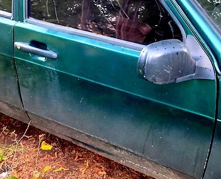 ВАЗ 2115 Самара 2002 в Сумах на Automoto.ua Зеленый ВАЗ 2115 Самара, объемом двигателя 1.5 л и пробегом 350 тыс. км за 1000 $, фото 6 на Automoto.ua