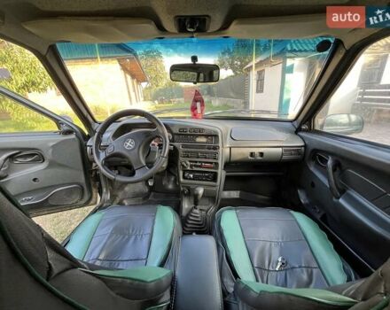 Зелений ВАЗ 2115 Самара, об'ємом двигуна 1.5 л та пробігом 240 тис. км за 1800 $, фото 9 на Automoto.ua
