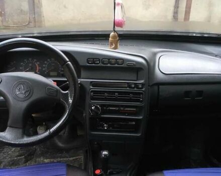 Зеленый ВАЗ 2115 Самара, объемом двигателя 1.5 л и пробегом 200 тыс. км за 1300 $, фото 7 на Automoto.ua