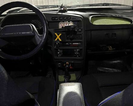 Зелений ВАЗ 2115 Самара, об'ємом двигуна 1.5 л та пробігом 197 тис. км за 2400 $, фото 4 на Automoto.ua