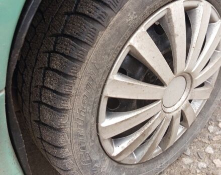 Зелений ВАЗ 2115 Самара, об'ємом двигуна 0 л та пробігом 240 тис. км за 1750 $, фото 5 на Automoto.ua