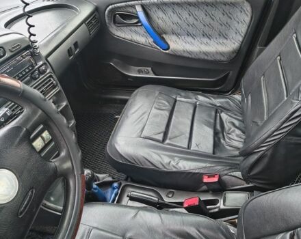 Зелений ВАЗ 2115 Самара, об'ємом двигуна 1.6 л та пробігом 185 тис. км за 2350 $, фото 4 на Automoto.ua