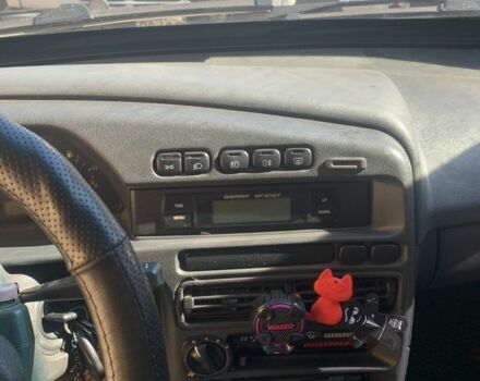 Зеленый ВАЗ 2115 Самара, объемом двигателя 1.6 л и пробегом 200 тыс. км за 901 $, фото 3 на Automoto.ua