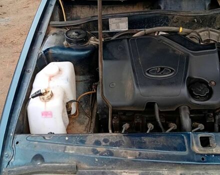 Зеленый ВАЗ 2115 Самара, объемом двигателя 1.6 л и пробегом 250 тыс. км за 2000 $, фото 1 на Automoto.ua