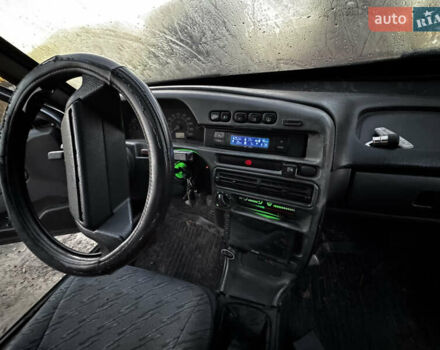 Зеленый ВАЗ 2115 Самара, объемом двигателя 1.6 л и пробегом 1 тыс. км за 711 $, фото 7 на Automoto.ua