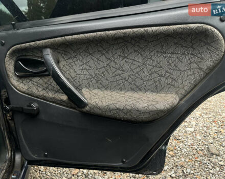 Зелений ВАЗ 2115 Самара, об'ємом двигуна 1.6 л та пробігом 252 тис. км за 1700 $, фото 17 на Automoto.ua