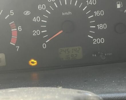 Зеленый ВАЗ 2115 Самара, объемом двигателя 1.6 л и пробегом 245 тыс. км за 952 $, фото 7 на Automoto.ua