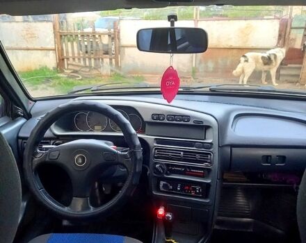 Зеленый ВАЗ 2115 Самара, объемом двигателя 1.6 л и пробегом 254 тыс. км за 1400 $, фото 5 на Automoto.ua