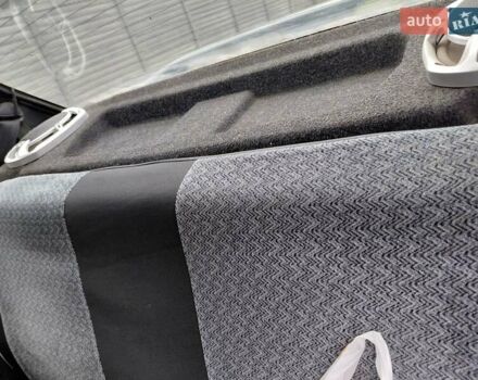 Зеленый ВАЗ 2115 Самара, объемом двигателя 1.6 л и пробегом 133 тыс. км за 1950 $, фото 8 на Automoto.ua