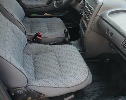 Зелений ВАЗ 2115 Самара, об'ємом двигуна 1.6 л та пробігом 138 тис. км за 1350 $, фото 4 на Automoto.ua