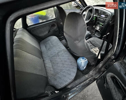 Зеленый ВАЗ 2115 Самара, объемом двигателя 1.6 л и пробегом 1 тыс. км за 711 $, фото 6 на Automoto.ua