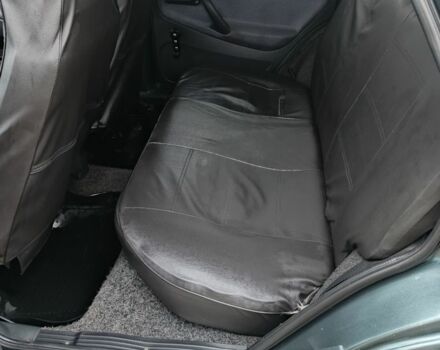 Зелений ВАЗ 2115 Самара, об'ємом двигуна 1.6 л та пробігом 233 тис. км за 1500 $, фото 3 на Automoto.ua