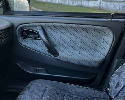 Зелений ВАЗ 2115 Самара, об'ємом двигуна 1.6 л та пробігом 206 тис. км за 2850 $, фото 13 на Automoto.ua