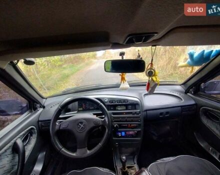 Зеленый ВАЗ 2115 Самара, объемом двигателя 1.6 л и пробегом 225 тыс. км за 1650 $, фото 5 на Automoto.ua