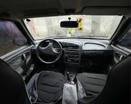 Зеленый ВАЗ 2115 Самара, объемом двигателя 1.6 л и пробегом 181 тыс. км за 1800 $, фото 4 на Automoto.ua