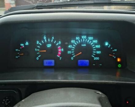 Зеленый ВАЗ 2115 Самара, объемом двигателя 1.6 л и пробегом 185 тыс. км за 2350 $, фото 2 на Automoto.ua