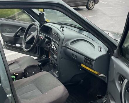 Зелений ВАЗ 2115 Самара, об'ємом двигуна 1.6 л та пробігом 129 тис. км за 2800 $, фото 11 на Automoto.ua