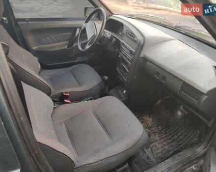 Зелений ВАЗ 2115 Самара, об'ємом двигуна 1.6 л та пробігом 150 тис. км за 1500 $, фото 7 на Automoto.ua