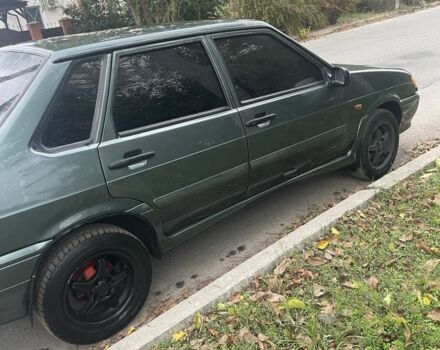 Зеленый ВАЗ 2115 Самара, объемом двигателя 1.6 л и пробегом 131 тыс. км за 1300 $, фото 4 на Automoto.ua