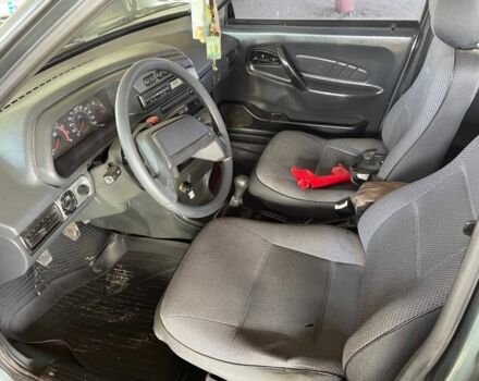 Зеленый ВАЗ 2115 Самара, объемом двигателя 1.6 л и пробегом 155 тыс. км за 714 $, фото 5 на Automoto.ua