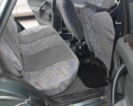 Зелений ВАЗ 2115 Самара, об'ємом двигуна 1.6 л та пробігом 250 тис. км за 2400 $, фото 10 на Automoto.ua