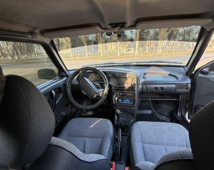 Зелений ВАЗ 2115 Самара, об'ємом двигуна 1.6 л та пробігом 170 тис. км за 2505 $, фото 11 на Automoto.ua