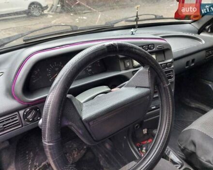 Зелений ВАЗ 2115 Самара, об'ємом двигуна 1.6 л та пробігом 156 тис. км за 1550 $, фото 5 на Automoto.ua