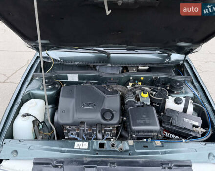 Зеленый ВАЗ 2115 Самара, объемом двигателя 1.6 л и пробегом 124 тыс. км за 2600 $, фото 12 на Automoto.ua