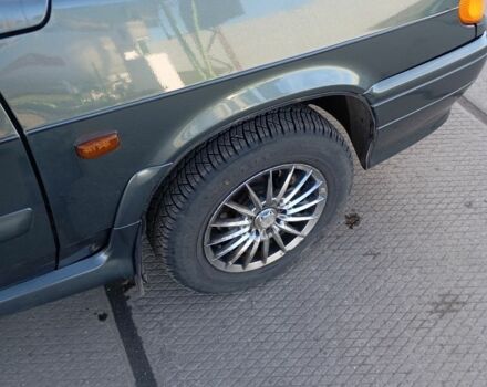 Зеленый ВАЗ 2115 Самара, объемом двигателя 1.6 л и пробегом 142 тыс. км за 2300 $, фото 13 на Automoto.ua