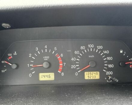 Зеленый ВАЗ 2115 Самара, объемом двигателя 1.6 л и пробегом 140 тыс. км за 2600 $, фото 10 на Automoto.ua