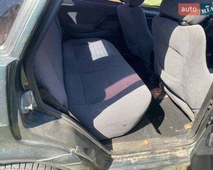 Зеленый ВАЗ 2115 Самара, объемом двигателя 1.6 л и пробегом 160 тыс. км за 1600 $, фото 3 на Automoto.ua