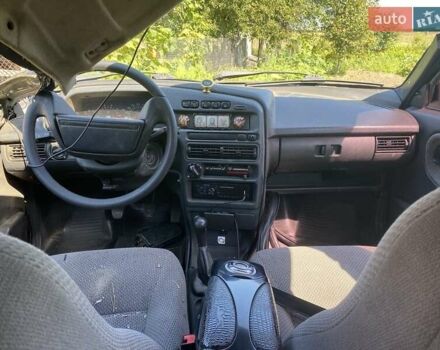 Зеленый ВАЗ 2115 Самара, объемом двигателя 1.6 л и пробегом 160 тыс. км за 1600 $, фото 2 на Automoto.ua