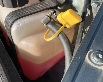 Зеленый ВАЗ 2115 Самара, объемом двигателя 1.6 л и пробегом 53 тыс. км за 3200 $, фото 25 на Automoto.ua