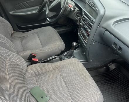 Зеленый ВАЗ 2115 Самара, объемом двигателя 1.6 л и пробегом 160 тыс. км за 2350 $, фото 4 на Automoto.ua