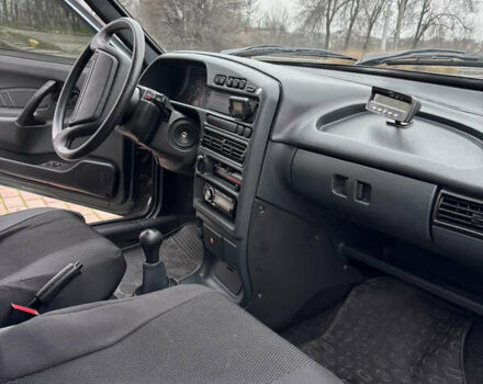 Зеленый ВАЗ 2115 Самара, объемом двигателя 1.6 л и пробегом 36 тыс. км за 4350 $, фото 29 на Automoto.ua