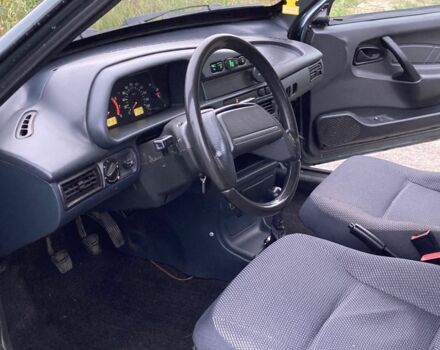 Зеленый ВАЗ 2115 Самара, объемом двигателя 1.6 л и пробегом 261 тыс. км за 2849 $, фото 7 на Automoto.ua