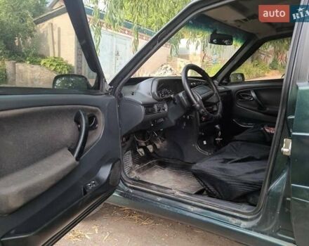 Зелений ВАЗ 2115 Самара, об'ємом двигуна 0 л та пробігом 300 тис. км за 2800 $, фото 3 на Automoto.ua