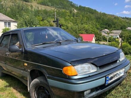 Зеленый ВАЗ 2115 Самара, объемом двигателя 1.5 л и пробегом 200 тыс. км за 1700 $, фото 1 на Automoto.ua