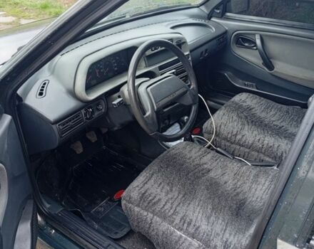 Зелений ВАЗ 2115 Самара, об'ємом двигуна 1.6 л та пробігом 194 тис. км за 1600 $, фото 1 на Automoto.ua