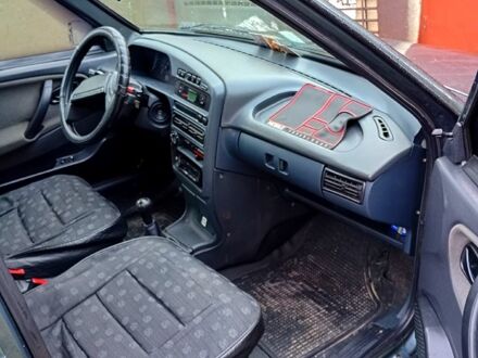 Зеленый ВАЗ 2115 Самара, объемом двигателя 1.6 л и пробегом 18500 тыс. км за 2800 $, фото 1 на Automoto.ua