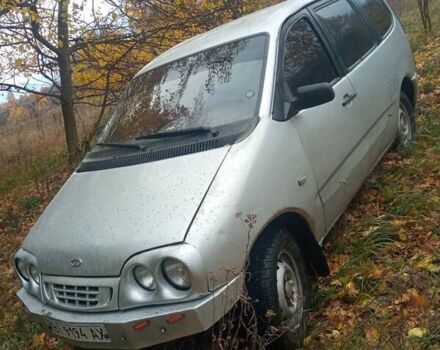 Серый ВАЗ 2120 Надежда, объемом двигателя 1.8 л и пробегом 350 тыс. км за 2400 $, фото 1 на Automoto.ua