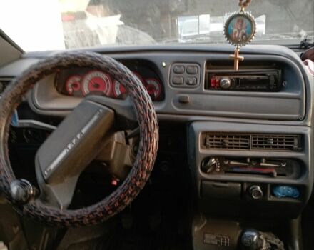 ВАЗ 2120 Надежда 2003 у Белой Церкве на Automoto.ua Сірий ВАЗ 2120 Надежда, об'ємом двигуна 1.8 л та пробігом 250 тис. км за 1500 $, фото 4 на Automoto.ua