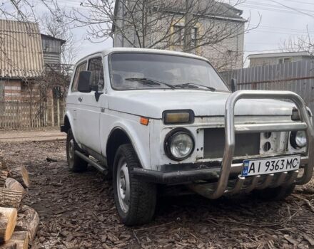 Белый ВАЗ 2121, объемом двигателя 1.6 л и пробегом 3 тыс. км за 35000 $, фото 2 на Automoto.ua